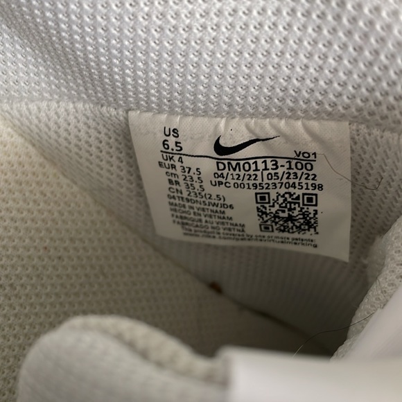 WOMEN'S NIKE COURT VISION ALTA LEATHER PLATFORM SNEAKERS size 6.5 - Picture 5 of 5